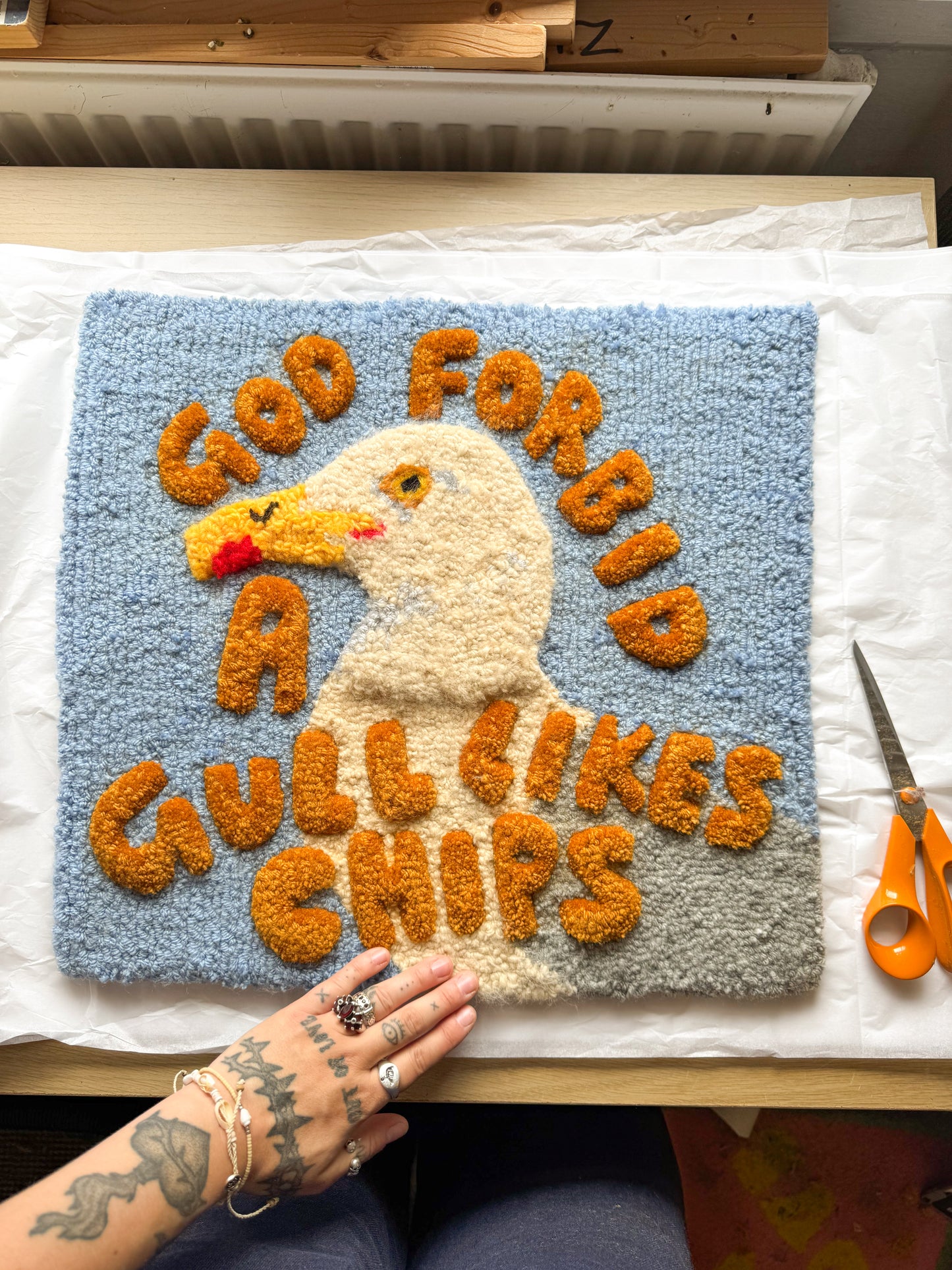 What’s a Gull to do