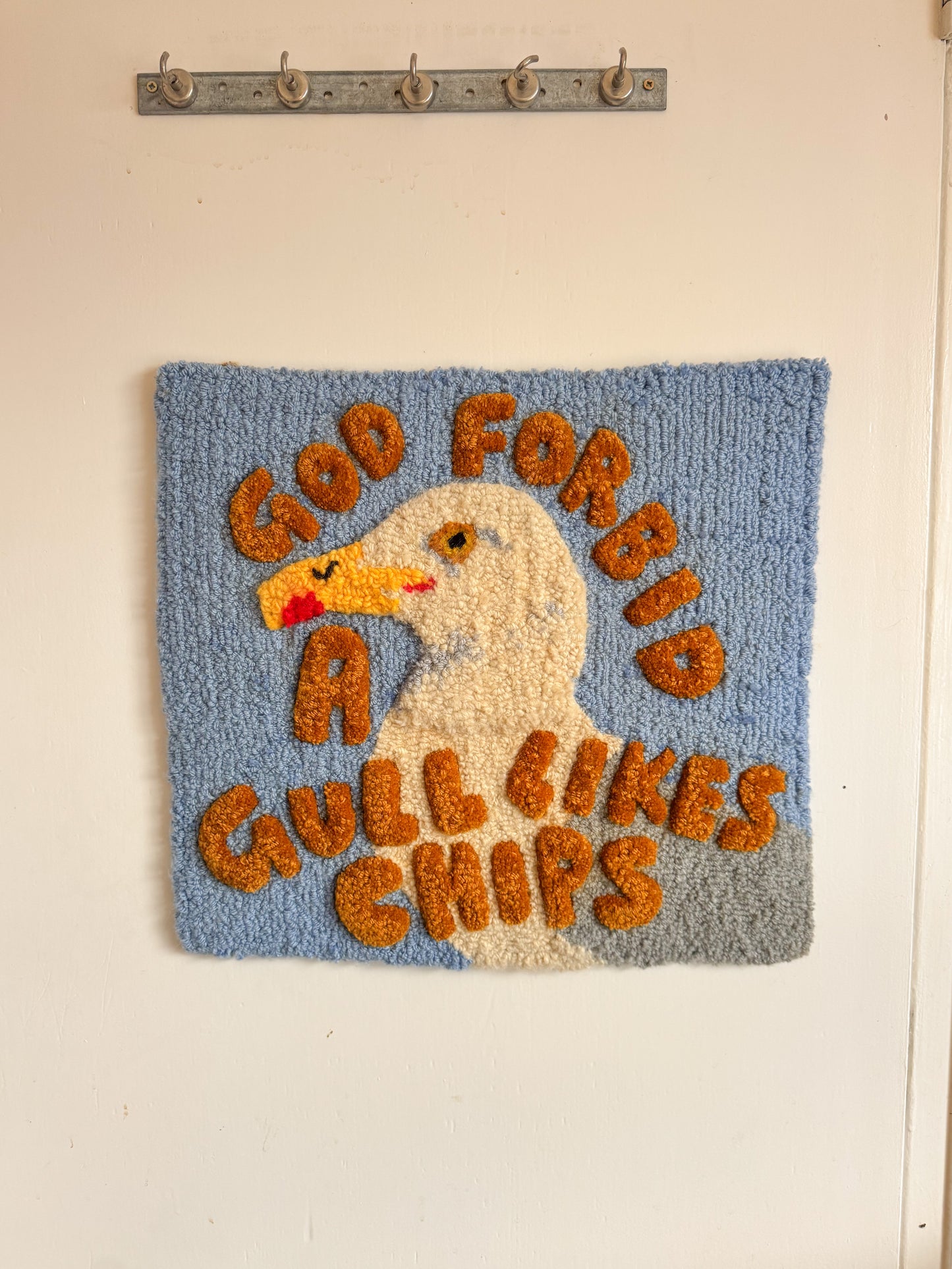 What’s a Gull to do