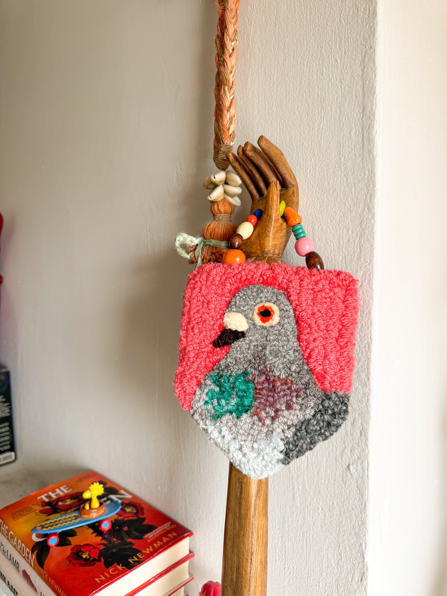 Mini beaded pigeon (coral)
