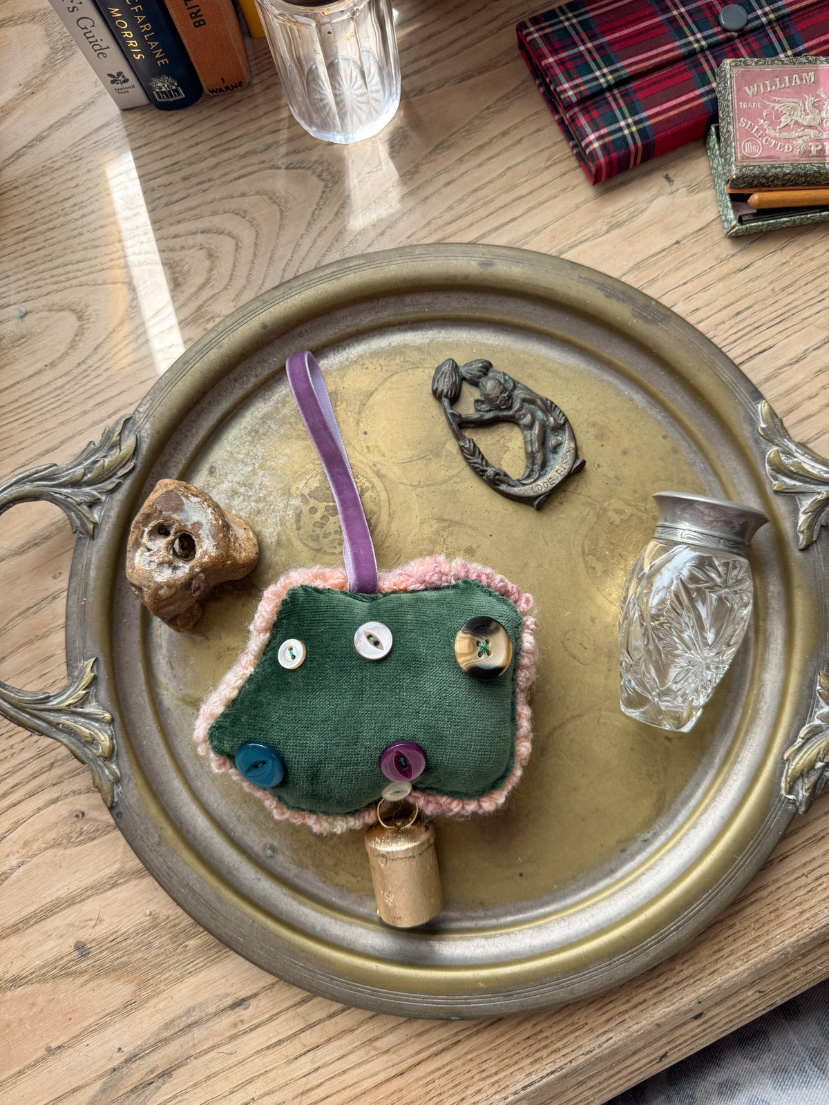 mini hagstone charm