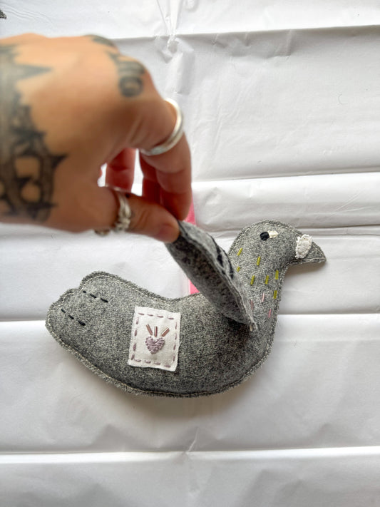 Pigeon (lilac)