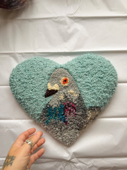 Pigeon sweetheart (sky blue)