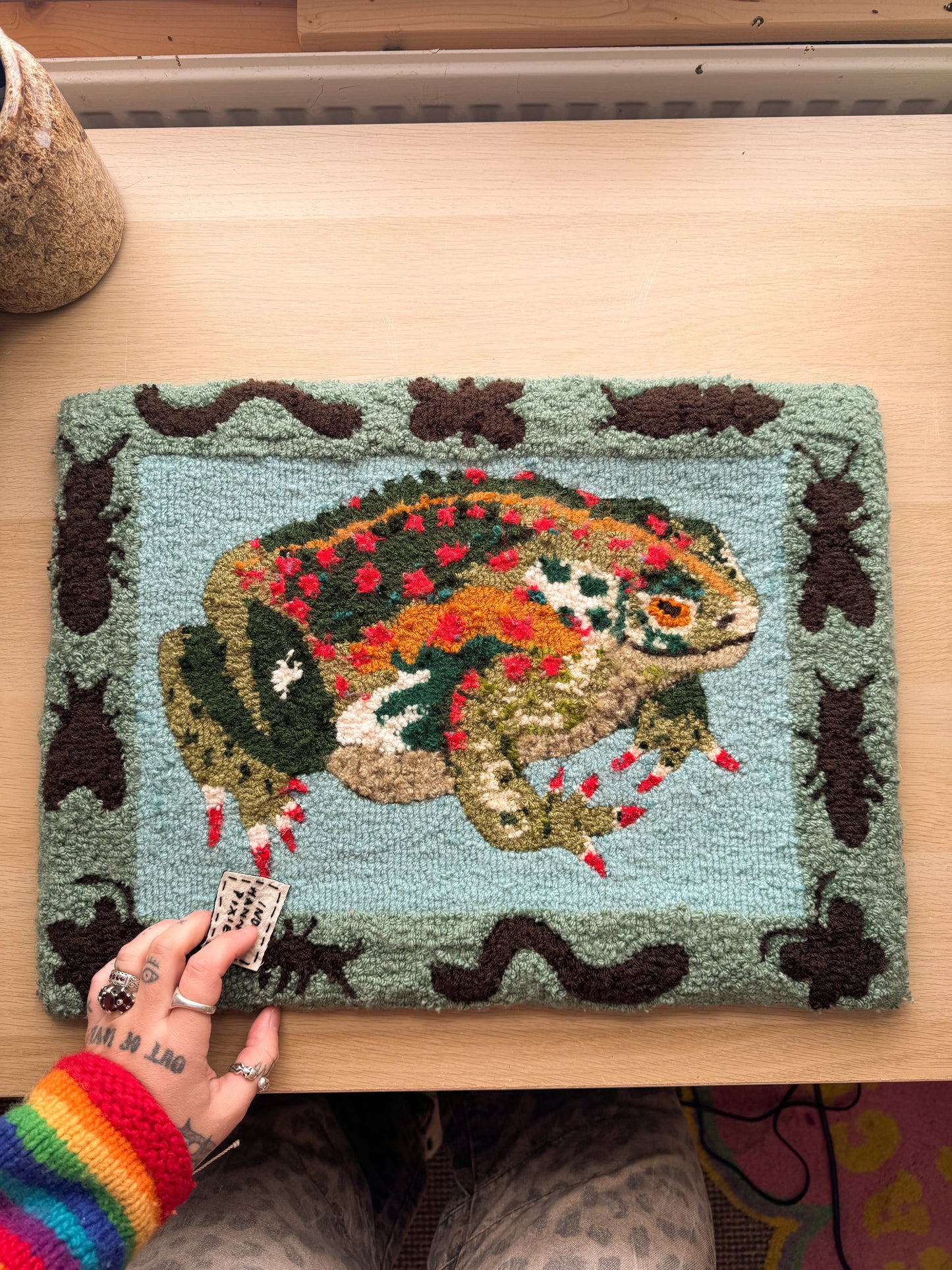 Large Toad with bugs