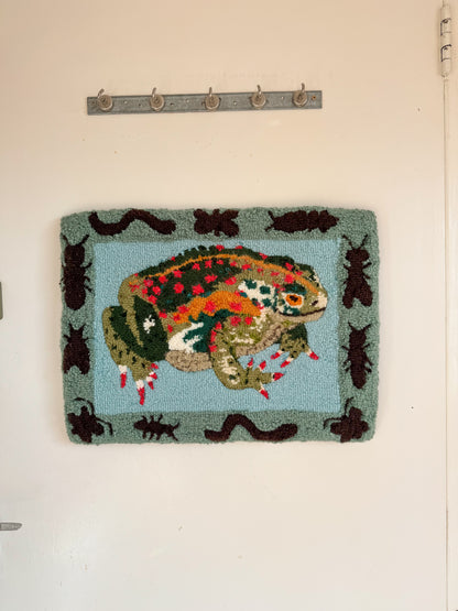 Large Toad with bugs