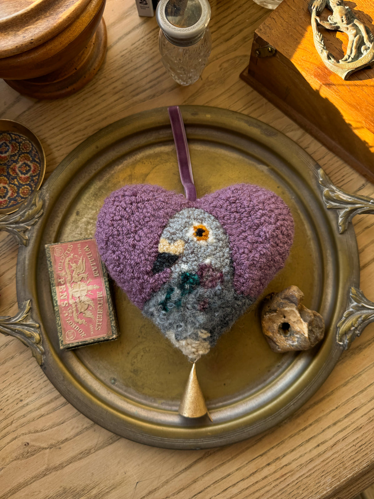 lucky pigeon charm (heather)