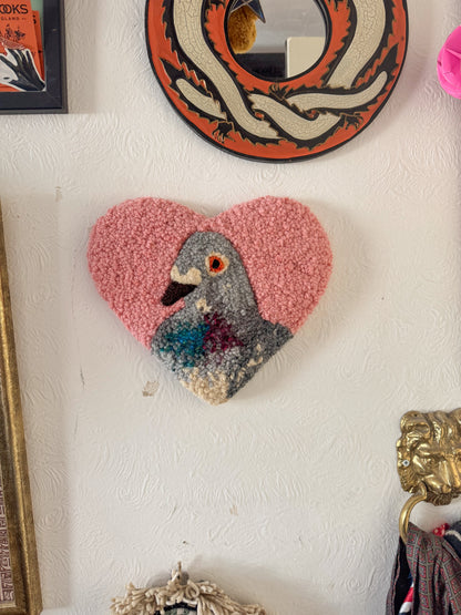 Pigeon sweetheart (blush pink)