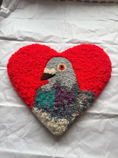 (32cm) pigeon sweetheart (bright red)