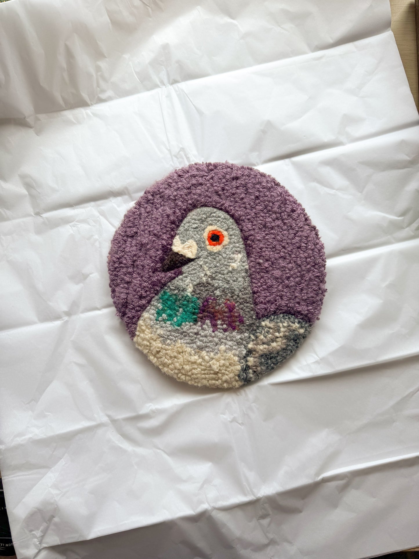 Pigeon portrait (dark heather)