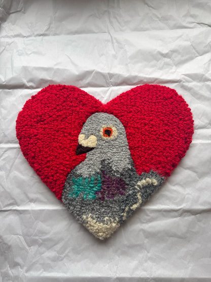 (32cm) pigeon sweetheart (deep red)