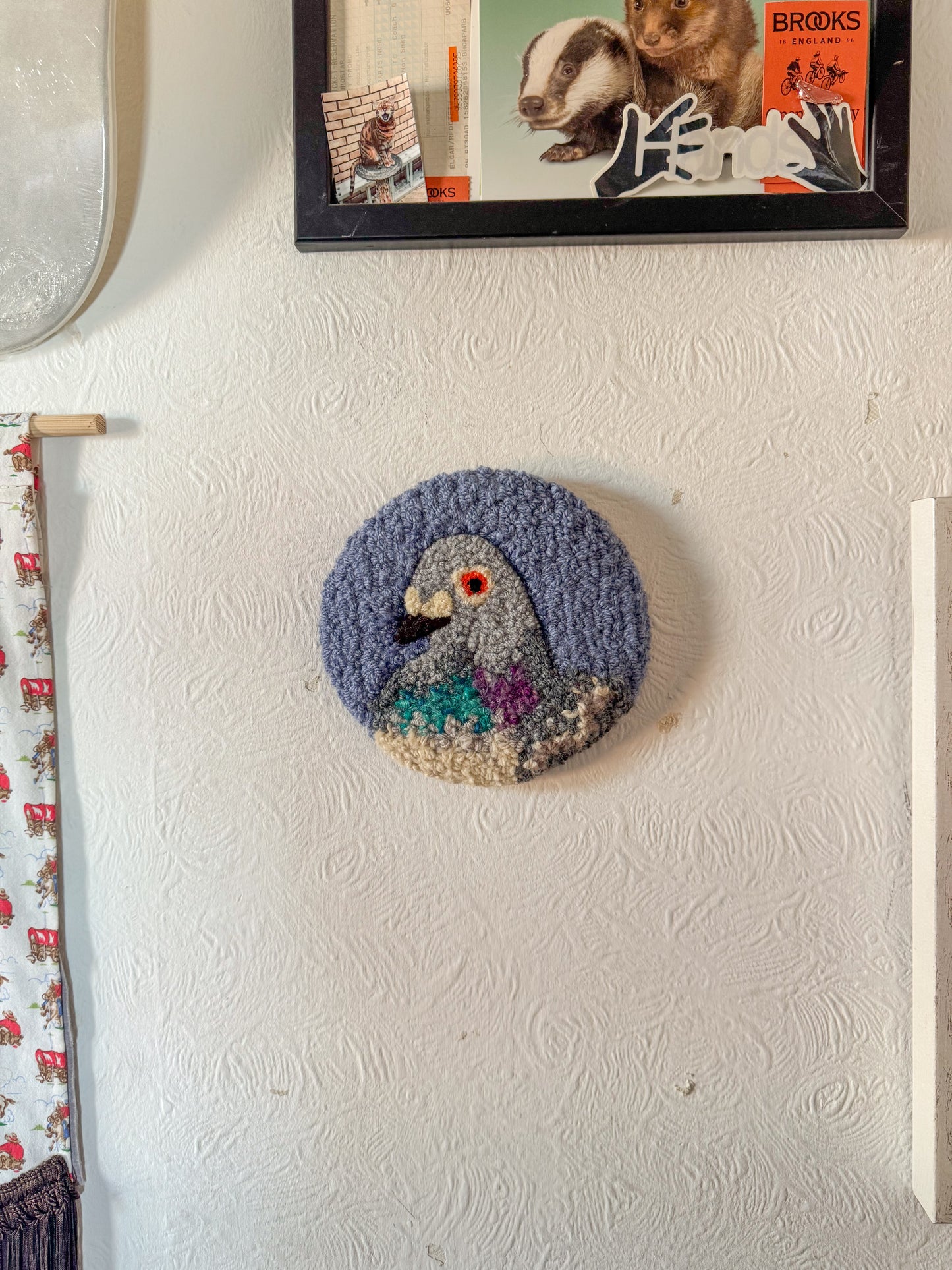 Pigeon portrait (denim blue)