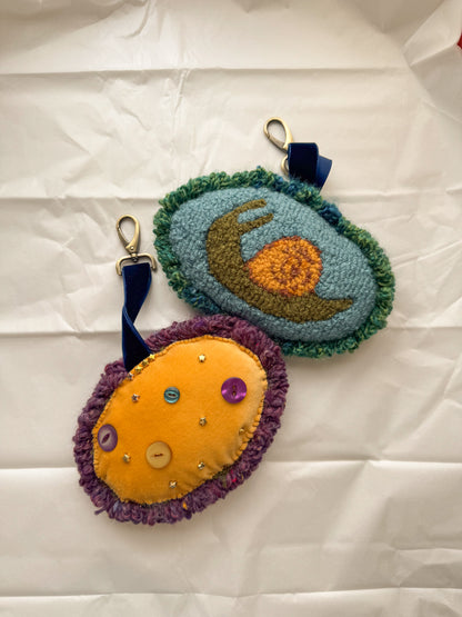 Snail bag charm (large)