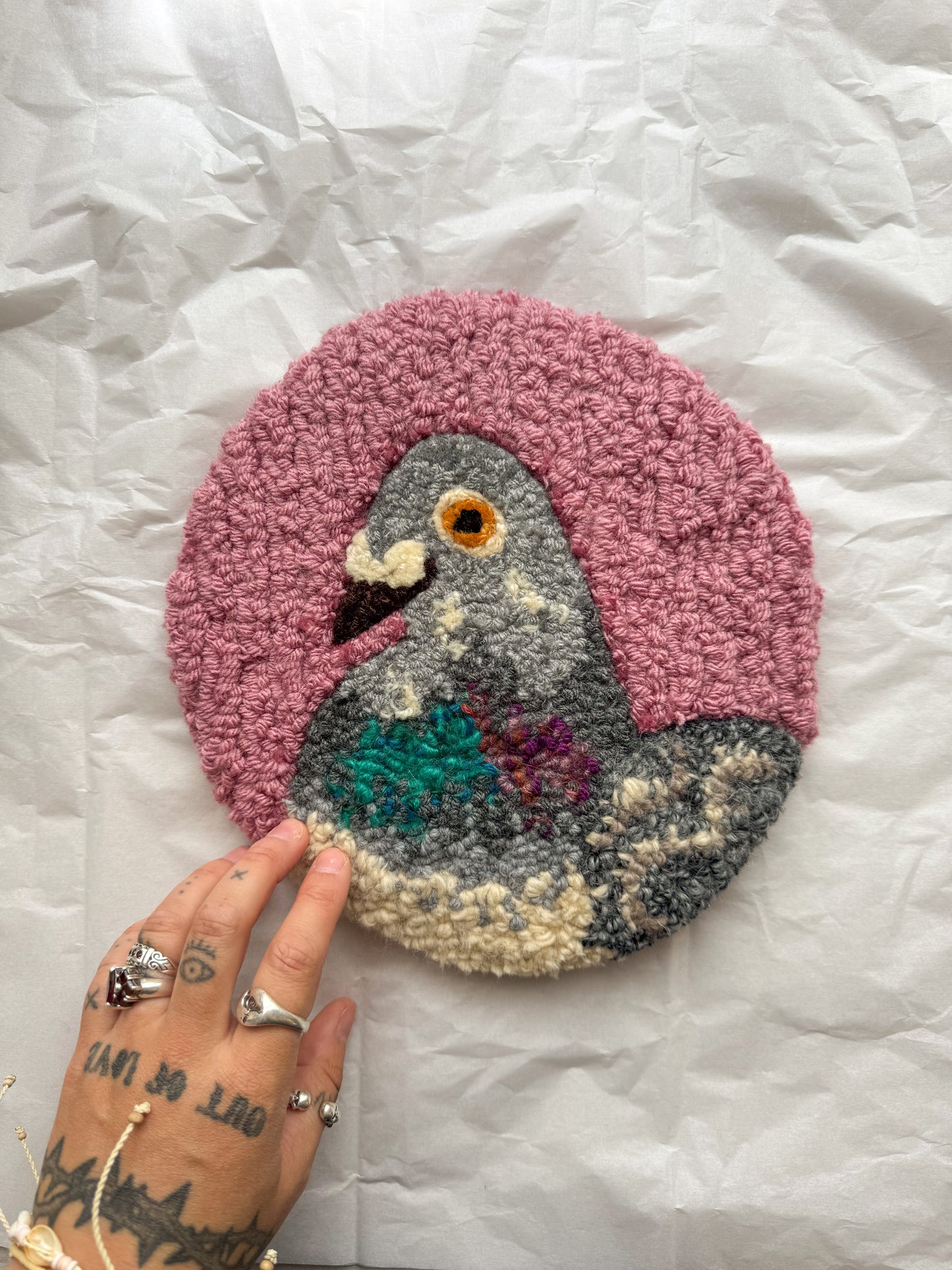 Pidgey circle (pink)