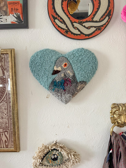 Pigeon sweetheart (sky blue)