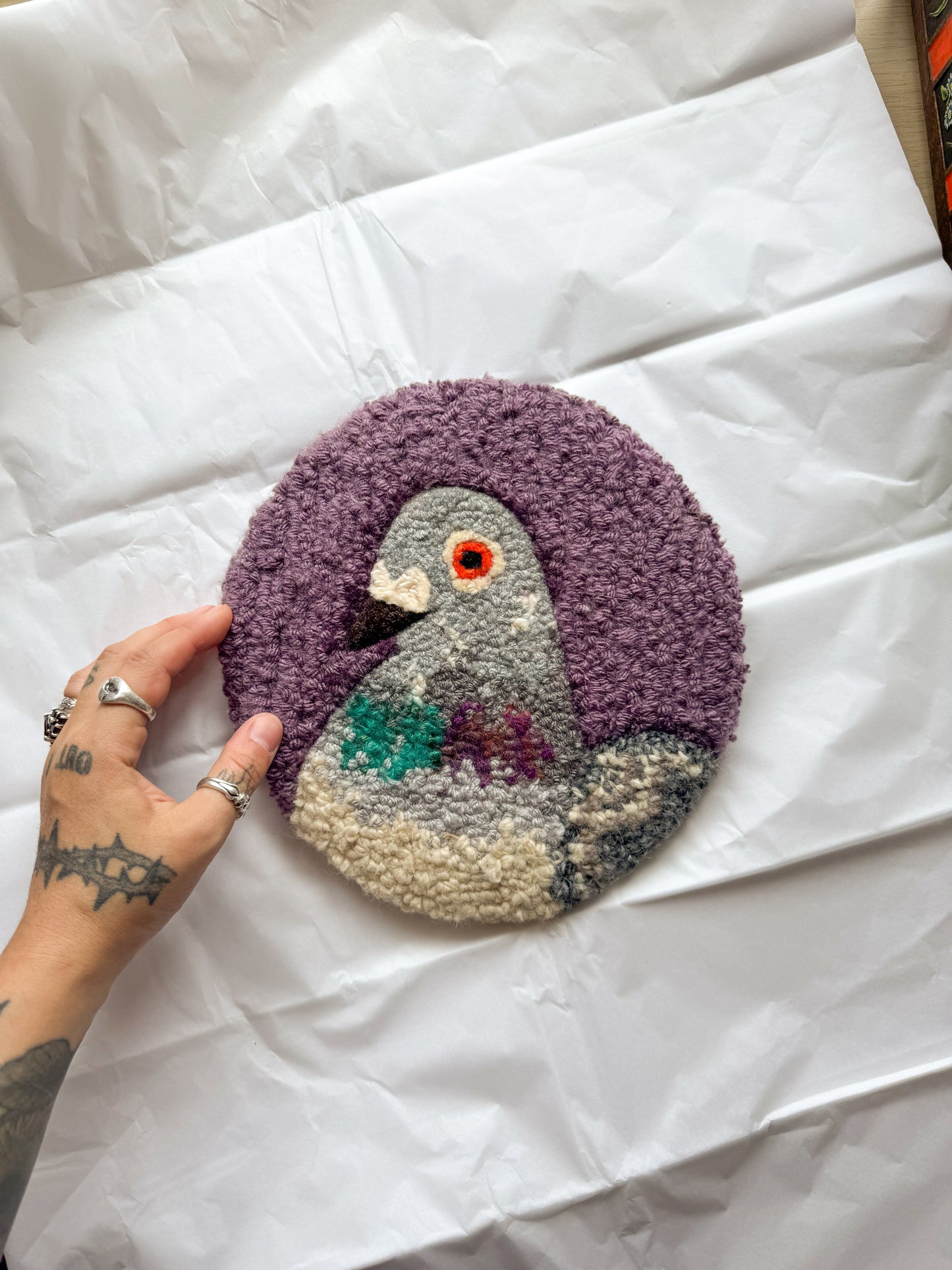 Pigeon portrait (dark heather)