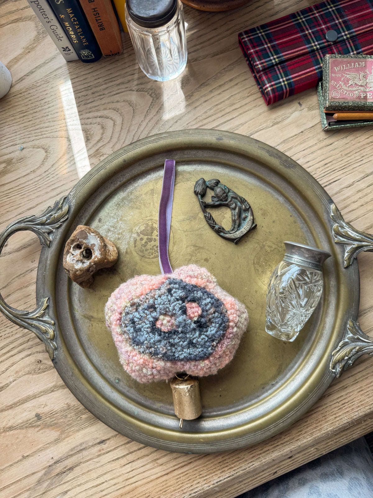 mini hagstone charm