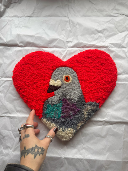(32cm) pigeon sweetheart (bright red)