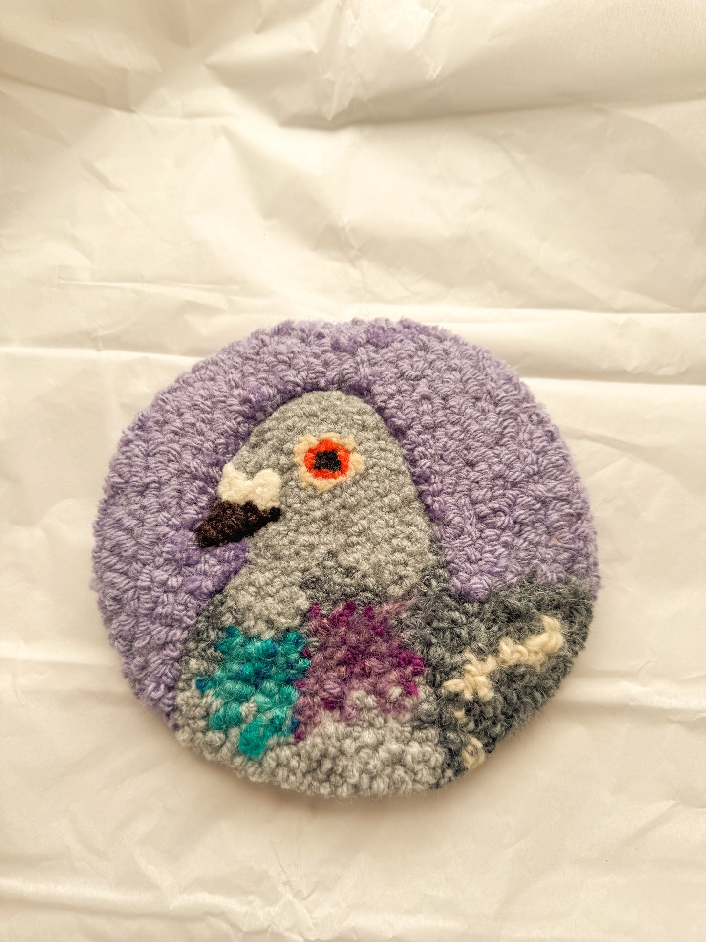 Pigeon portrait (dusty lilac)