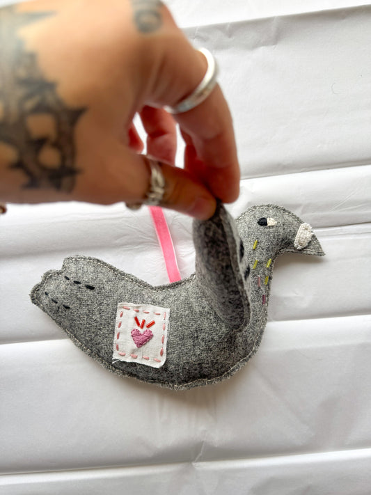 Pigeon (dusty pink)