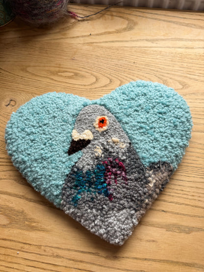 Pigeon sweetheart (sky blue)