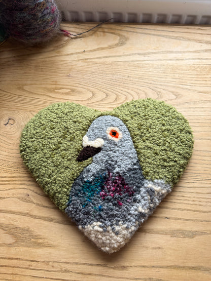Pigeon sweetheart (meadow green)