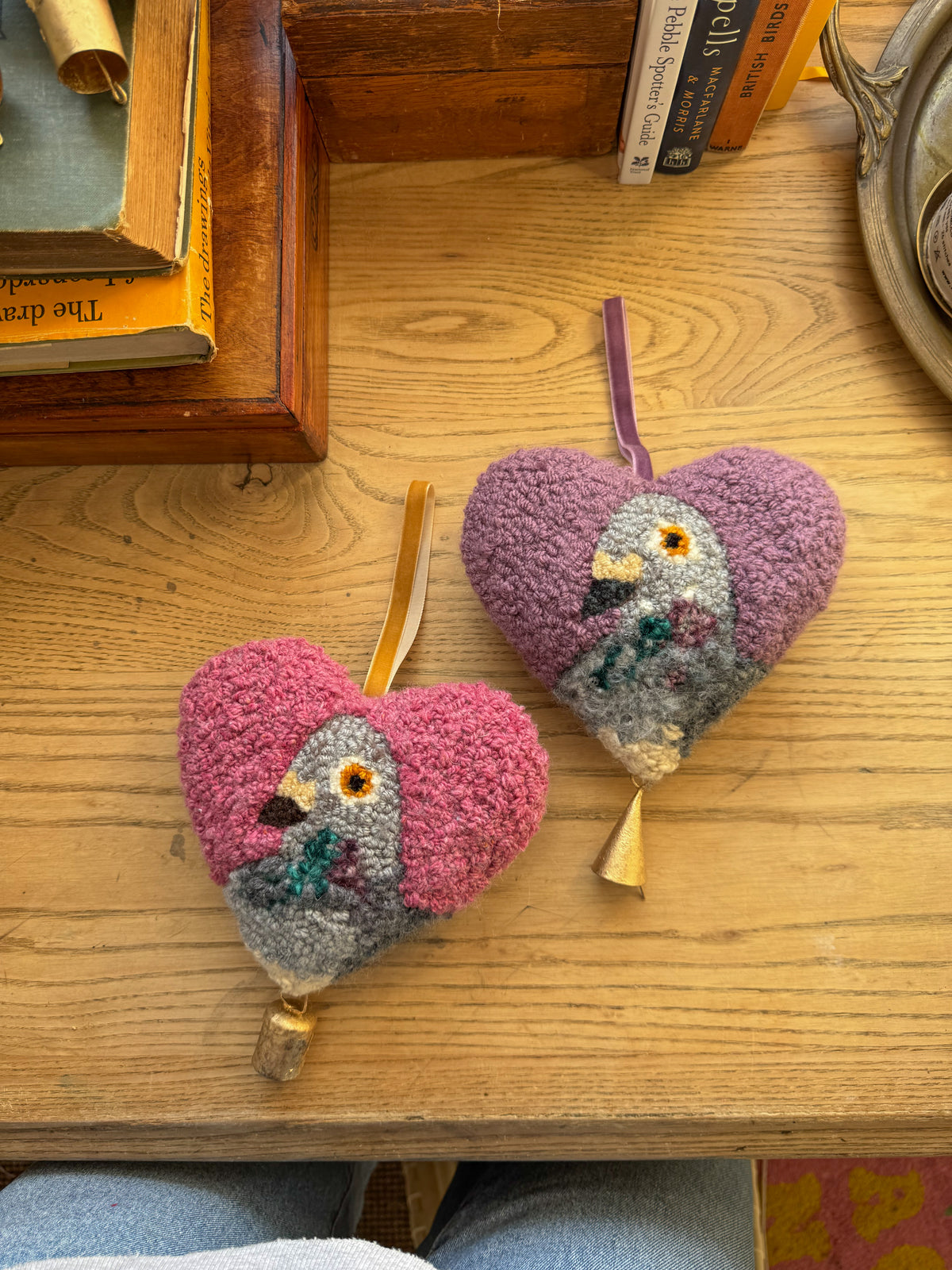 lucky pigeon charm (heather)