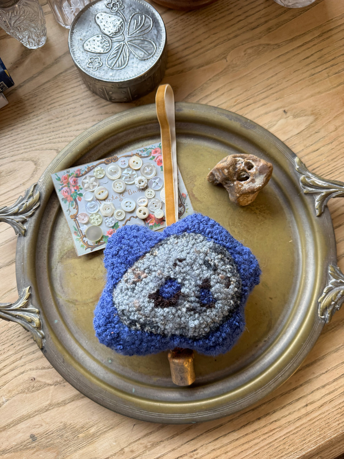 hagstone talisman (blue)