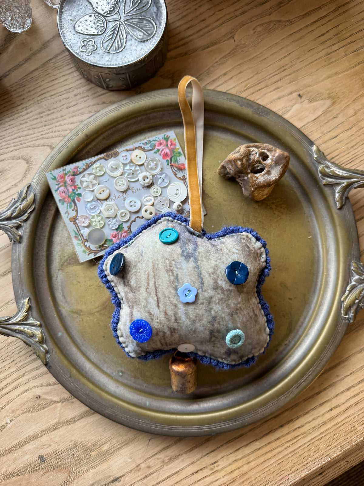 hagstone talisman (blue)