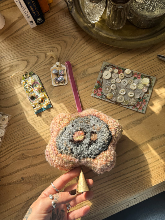 hagstone talisman (pink)