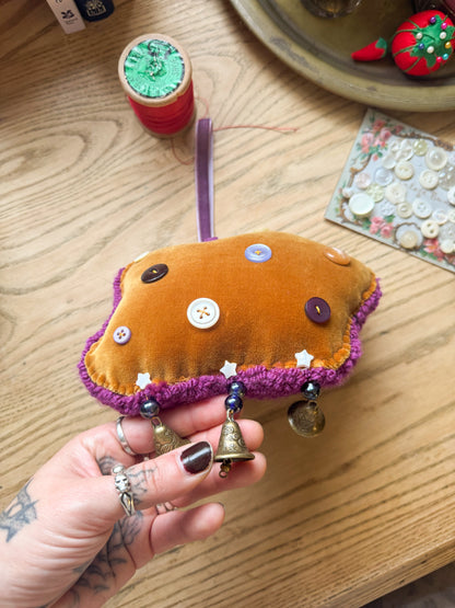 Large hagstone talisman (purple)
